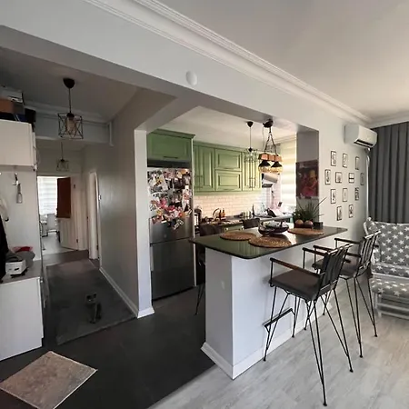 Soemineli , Otel Olanaklari Sunan Lux Moebleli Daire